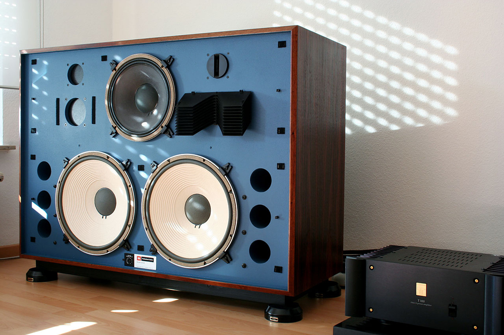 Акустическая система JBL 4350